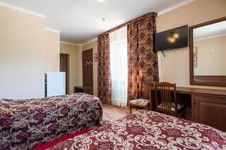 Гостиница Турбаза Горная Каменномостский Стандартный двухместный номер с 1 кроватью или 2 отдельными кроватями-6