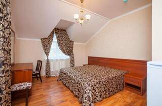 Гостиница Турбаза Горная Каменномостский Стандартный двухместный номер с 1 кроватью или 2 отдельными кроватями-2